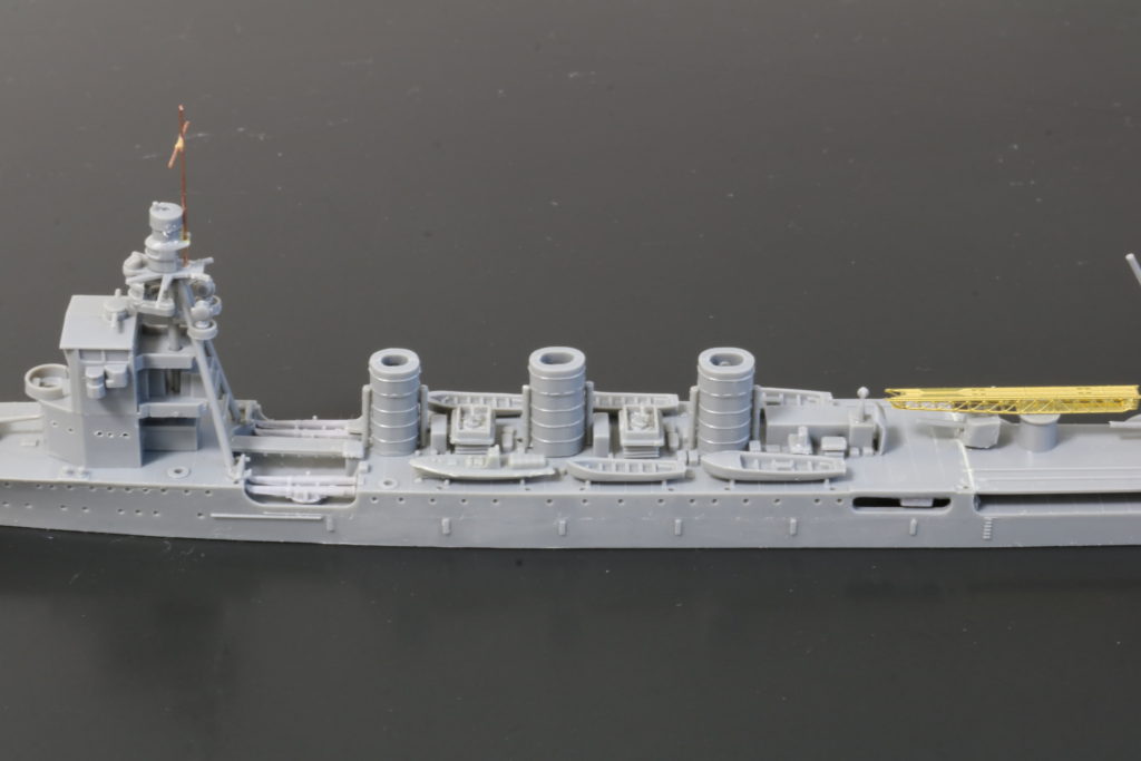 タミヤ　TAMIYA
軽巡洋艦　名取　
Light Cruiser Natori
艦艇模型の塗装方法について
エッチングパーツ含め全体の9割方は塗装前に組み立てを終えます。
