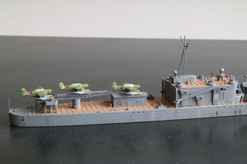 軽巡洋艦 大淀（1944）
 Light Cruiser Oyodo
1/700
アオシマ
Aoshima