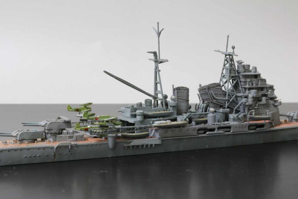 重巡洋艦 鳥海
Heavy Cruiser Choukai
1/700
フジミ模型
FUJIMI MOKEI