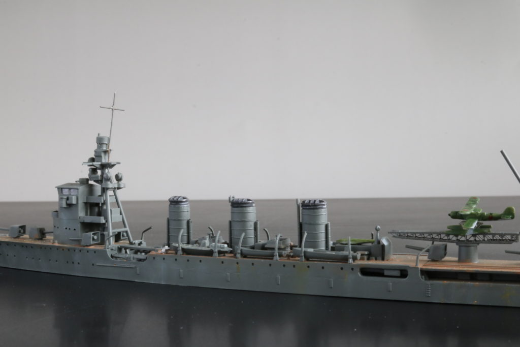1/700艦艇模型の写真撮影レフ板使用時
Light Cruiser Natori
1/700
タミヤ
TAMIYA