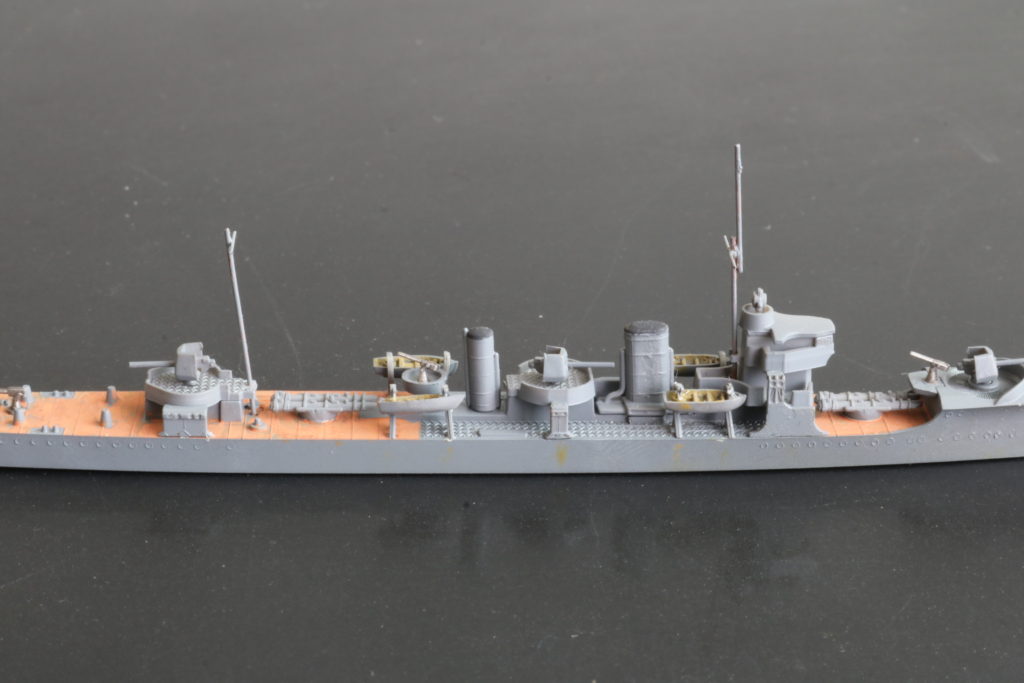 駆逐艦 楡（1941）
Destroyer Nire
1/700
ハセガワ
Hasegawa