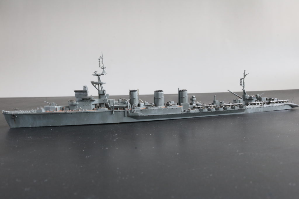 軽巡洋艦 北上 (回天搭載艦）　        Light Cruiser Kitakami (1945)
フジミ模型/FUJIMI MOKEI 
1/700 