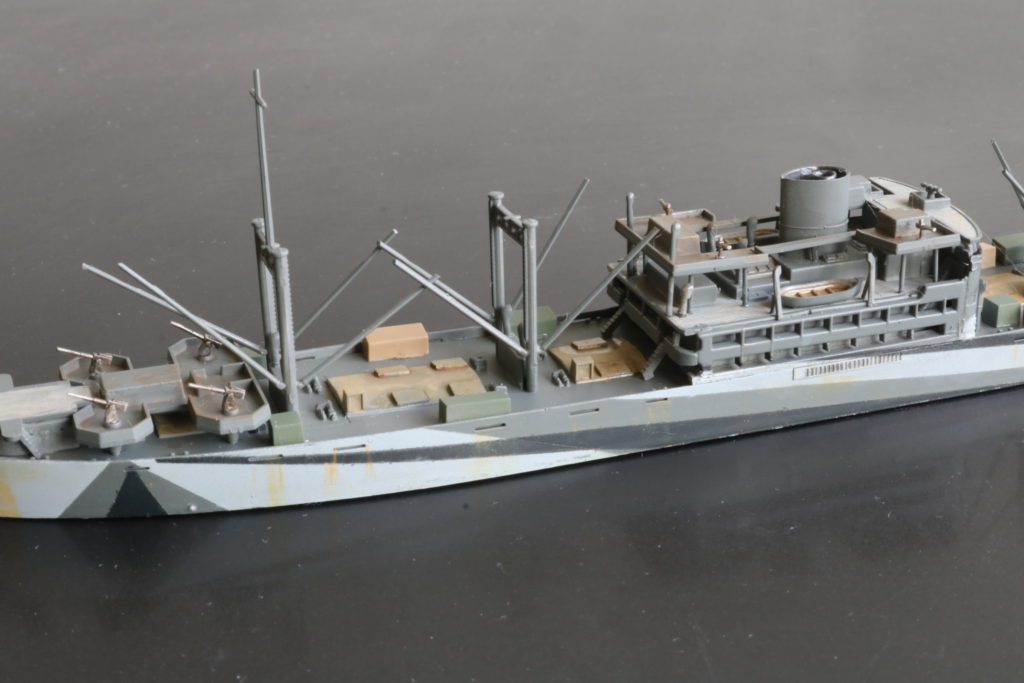 輸送船 宏川丸 (1942)       　
Cargo Ship Hirokawa maru
フジミ模型/FUJIMI MOKEI 
アオシマ文化教材社/AOSHIMA BUNKA KYOZAI
1/700 