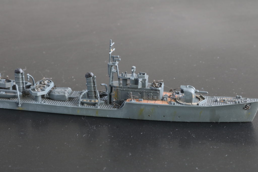 駆逐艦 橘（1945）
Destroyer Tachibana
1/700艦艇模型
ピットロード
Pit Road