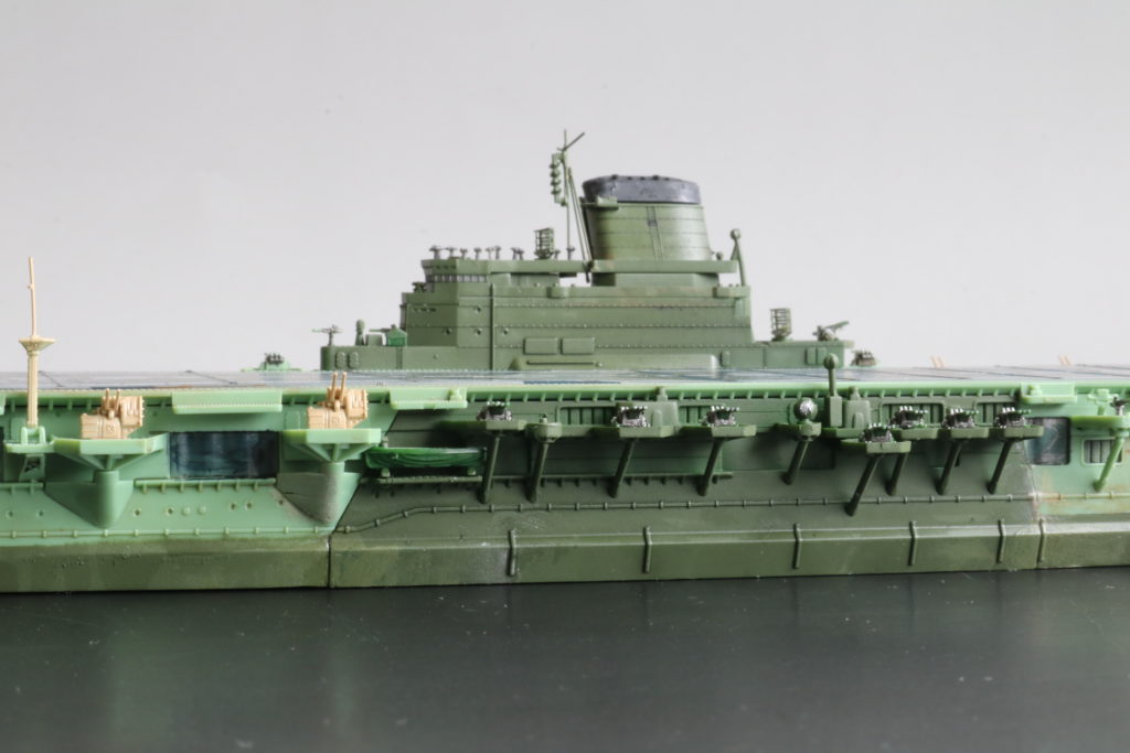 航空母艦 信濃
Aircraft Carrier Shinano
1/700
フジミ模型
Fujimi mokei 