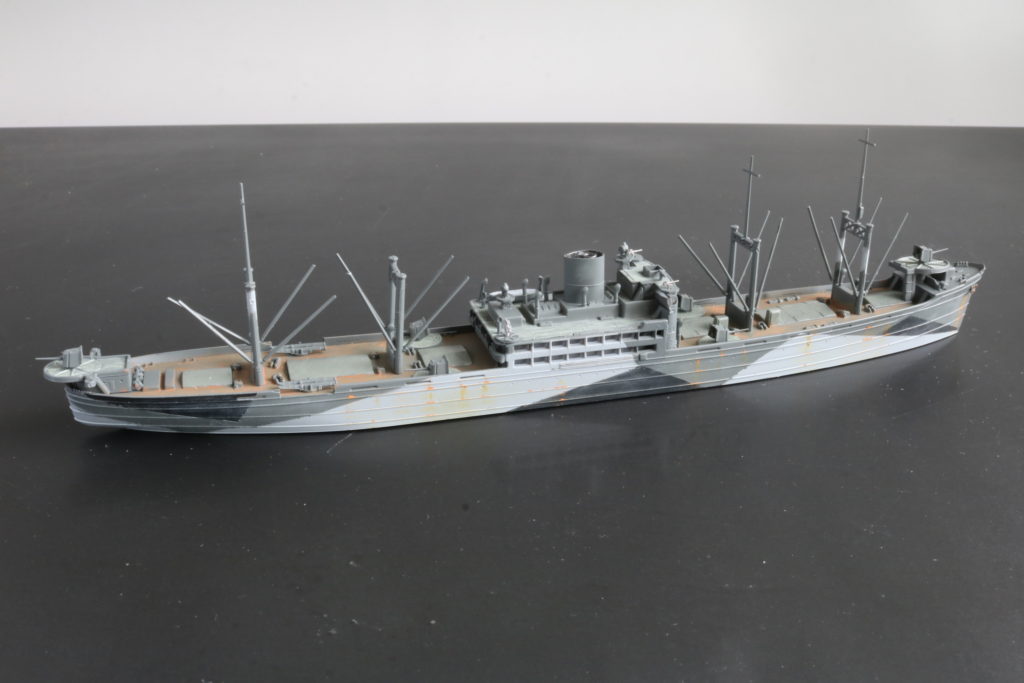 架空軽巡洋艦 崎戸丸
Fiction Converted Marchant Cruiser Sakito maru
1/700
アオシマ
Aoshima