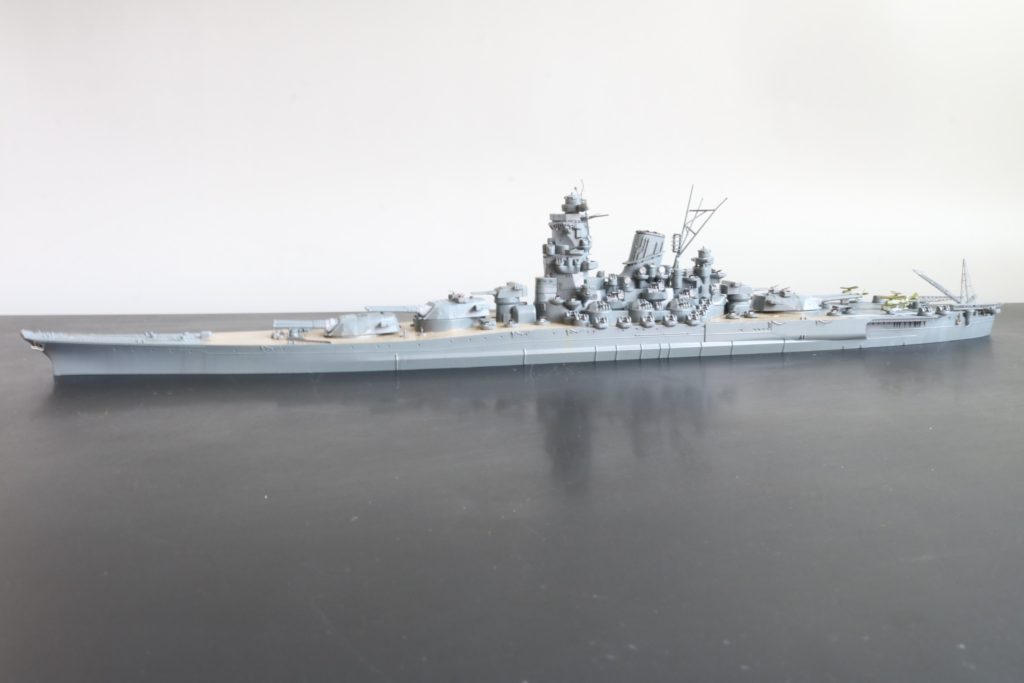 戦艦 大和 （1945）
Battleship Yamato
1/700 
タミヤ
TAMIYA