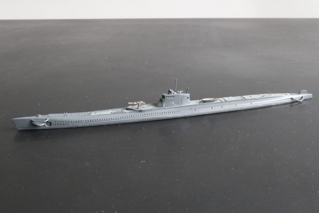 潜水艦 伊68
 Submarine I-68
1/700
ハセガワ
Hasegawa