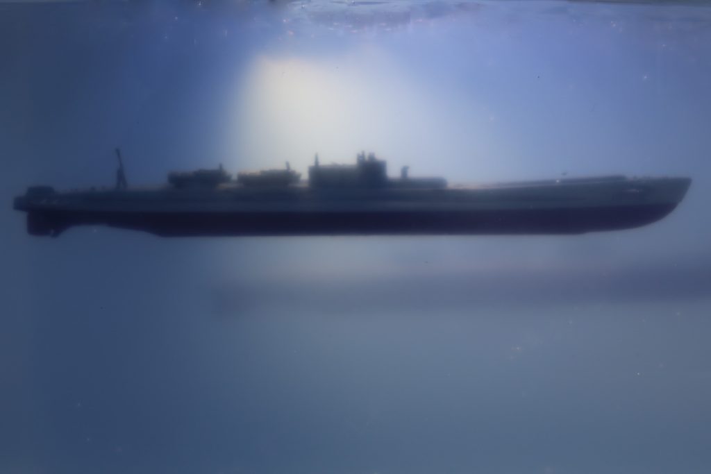 潜水艦 伊41
Submarine I-41
1/700
アオシマ
Aoshima