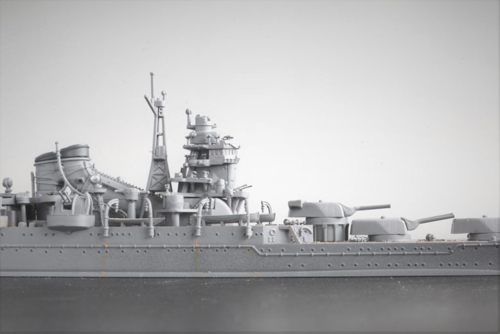 重巡洋艦　熊野（1942）
Heavy Cruiser Kumano
1/700
フジミ
Fujimi