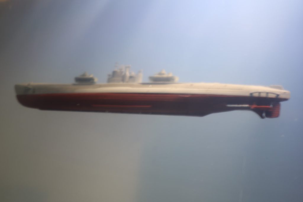 潜水艦 伊53
Submarine I-53
1/700
タミヤ
TAMIYA