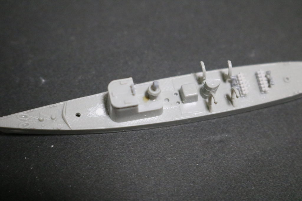 1/700艦艇模型のマスト
金属線化の工作例
