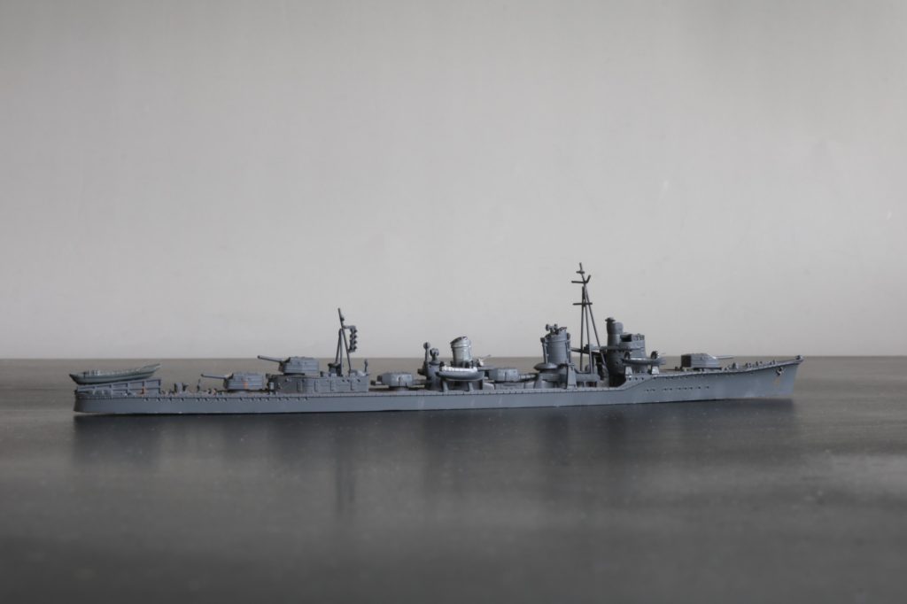 駆逐艦 夕雲（1943）
Destroyer Yugumo
1/700
ハセガワ
Hasegawa