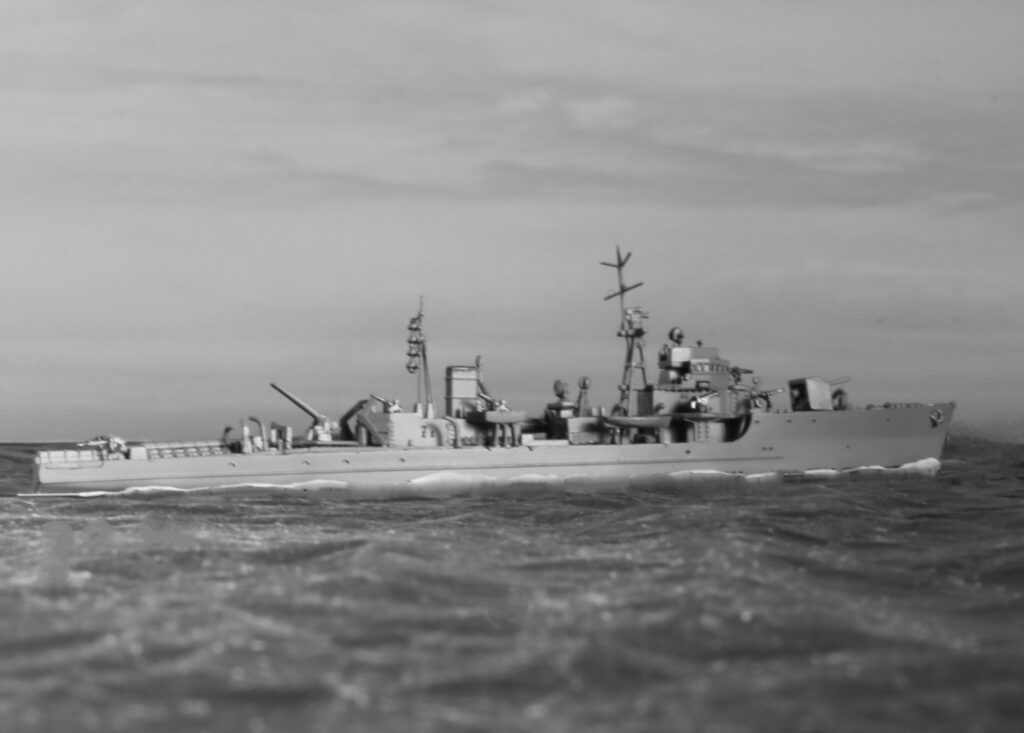 海防艦 鵜来（1944）
Escort Ukuru
1/700
ピットロード
PIT-ROAD