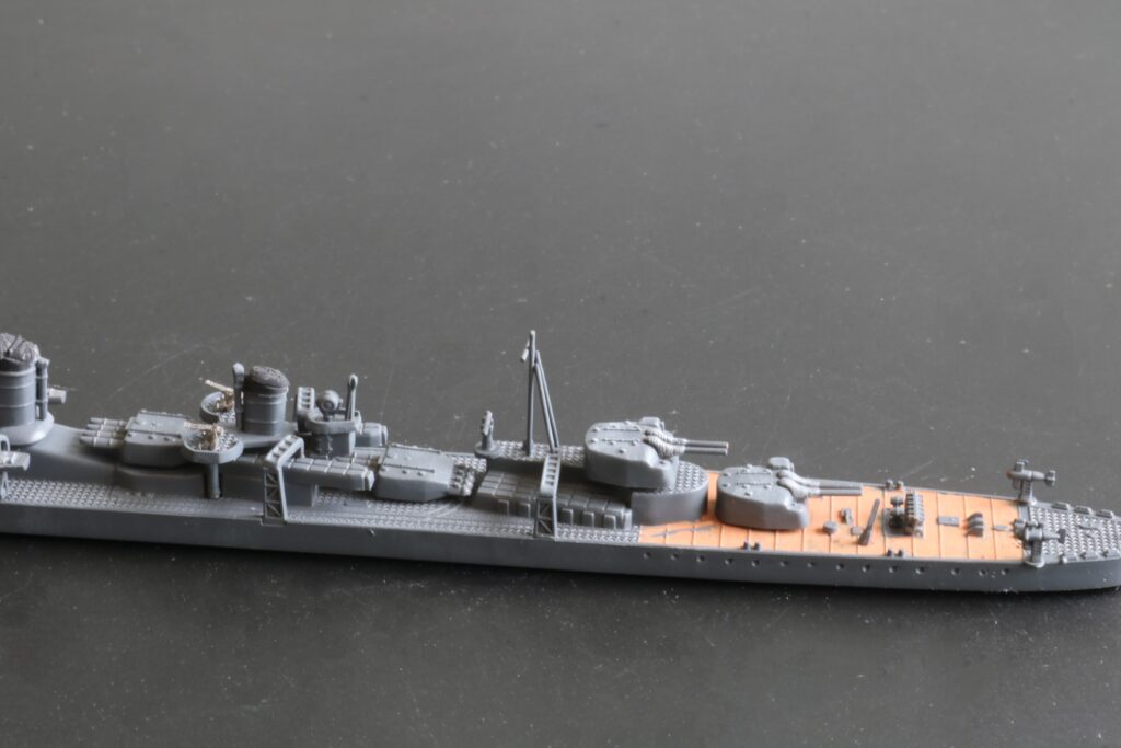 駆逐艦 朝潮（1942）
Destroyer Asashio
1/700
ピットロード
PIT-ROAD