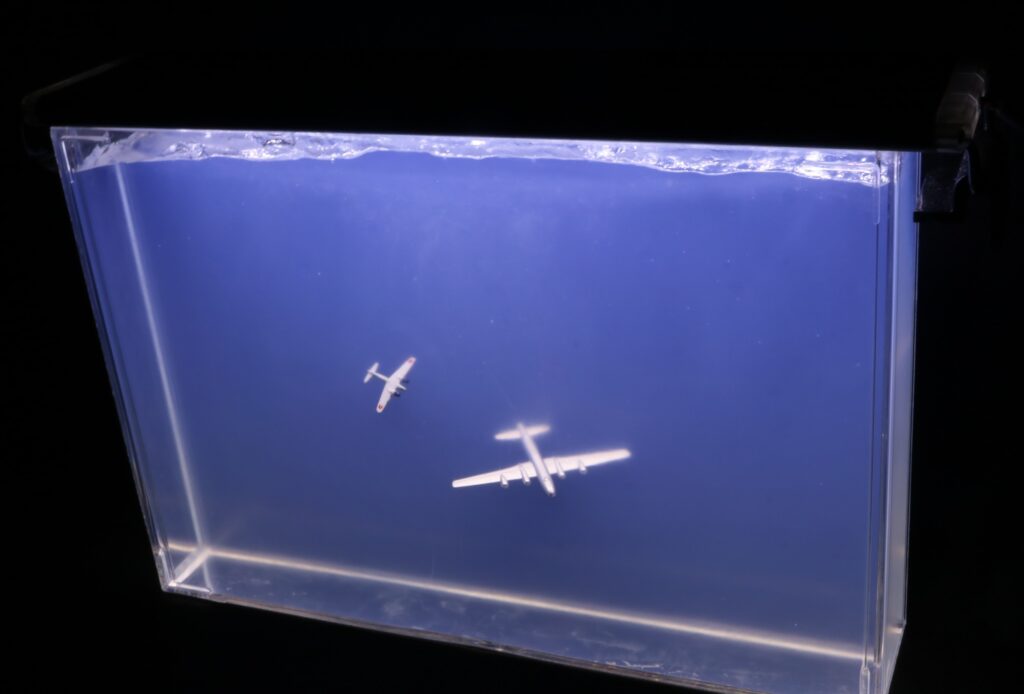 B29vs月光
粘土ゲルを用いた夜間戦闘のジオラマ