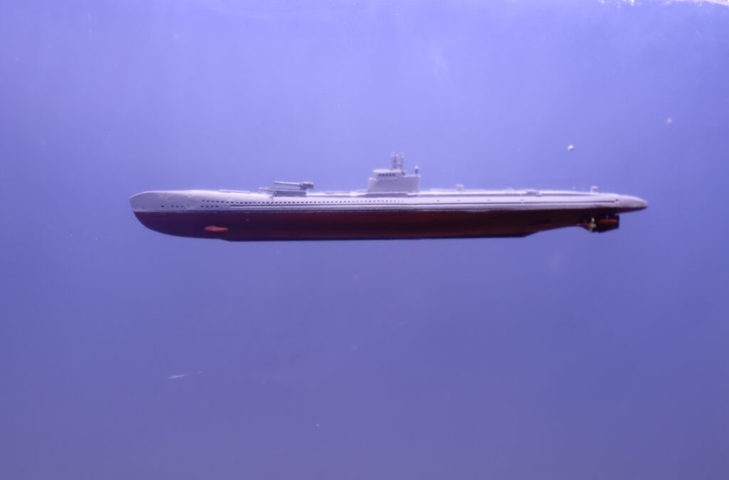 潜水艦 伊123
Submarine I-123
1/700 
ハセガワ
Hasegawa
アオシマ
Aoshima