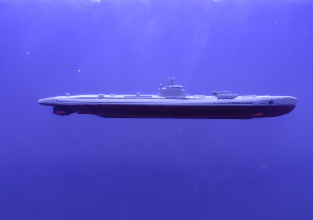 潜水艦 伊123
Submarine I-123
1/700 
ハセガワ
Hasegawa
アオシマ
Aoshima