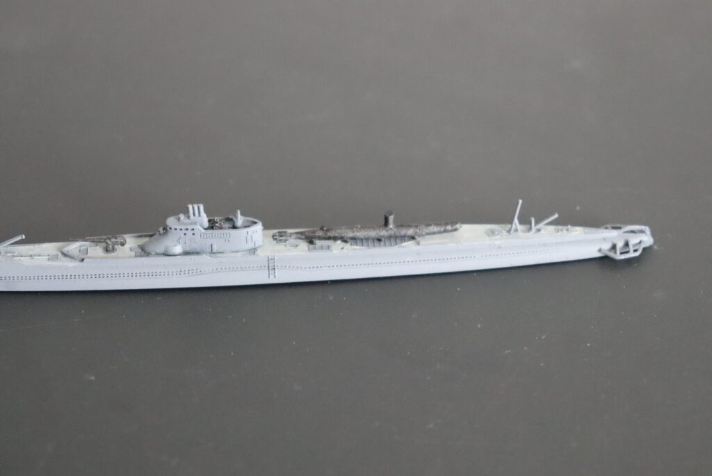 潜水艦 伊20
 Submarine I-20
1/700
タミヤ
TAMIYA