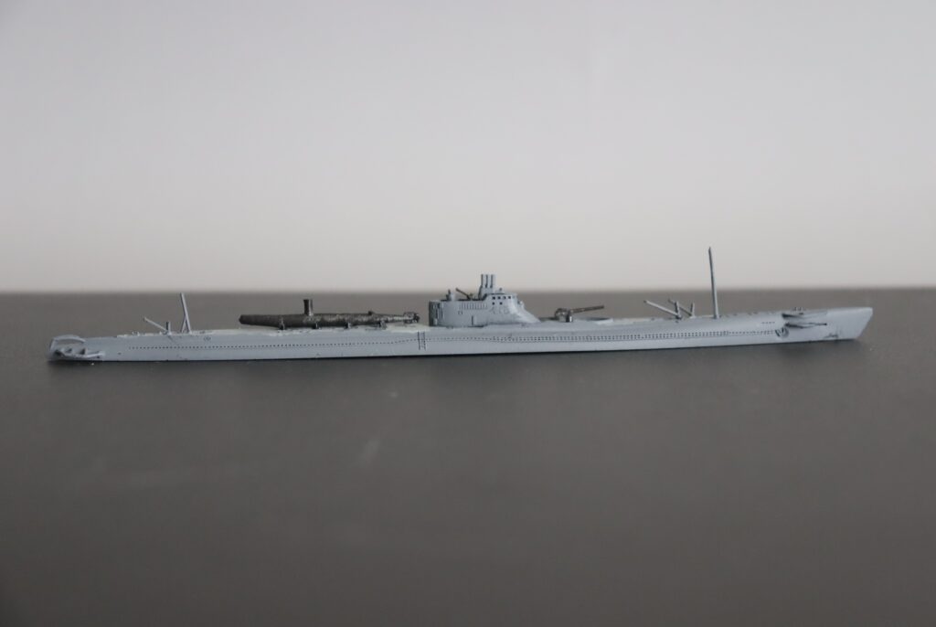 潜水艦 伊20
 Submarine I-20
1/700
タミヤ
TAMIYA