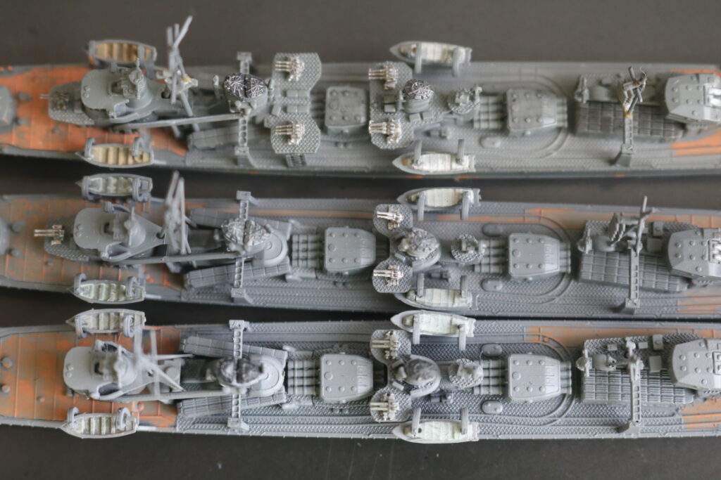 黒立ち上げ
1/700
艦艇模型
黒下塗り