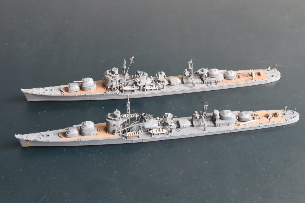 駆逐艦 秋月
Destroyer Akiduki
1/700
フジミ
Fujimi