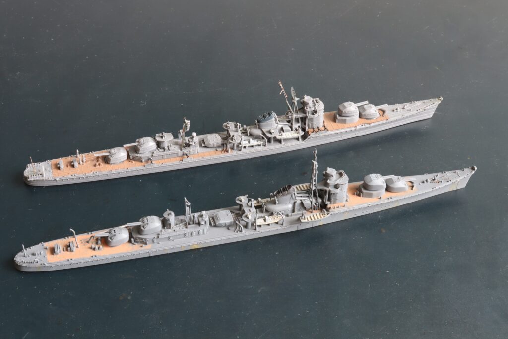 駆逐艦 秋月
Destroyer Akiduki
1/700
フジミ
Fujimi