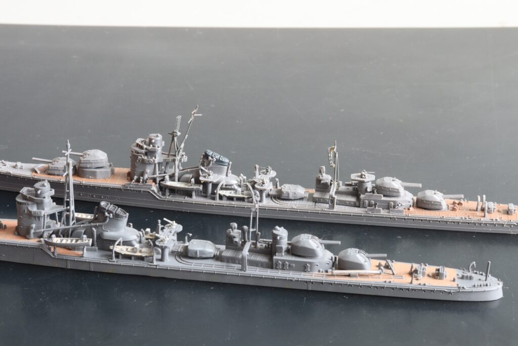 駆逐艦 秋月
Destroyer Akiduki
1/700
フジミ
Fujimi