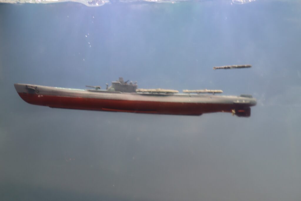 潜水艦 伊48
Submarine I-48
1/700 
タミヤ
TAMIYA
ピットロード
PIT-ROAD