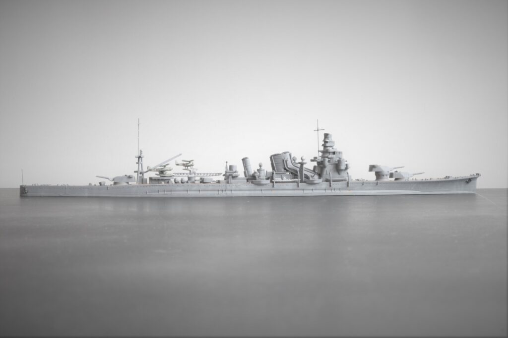 重巡洋艦 加古（1942）
Heavy Cruiser Kako
1/700
ハセガワ
HASEGAWA