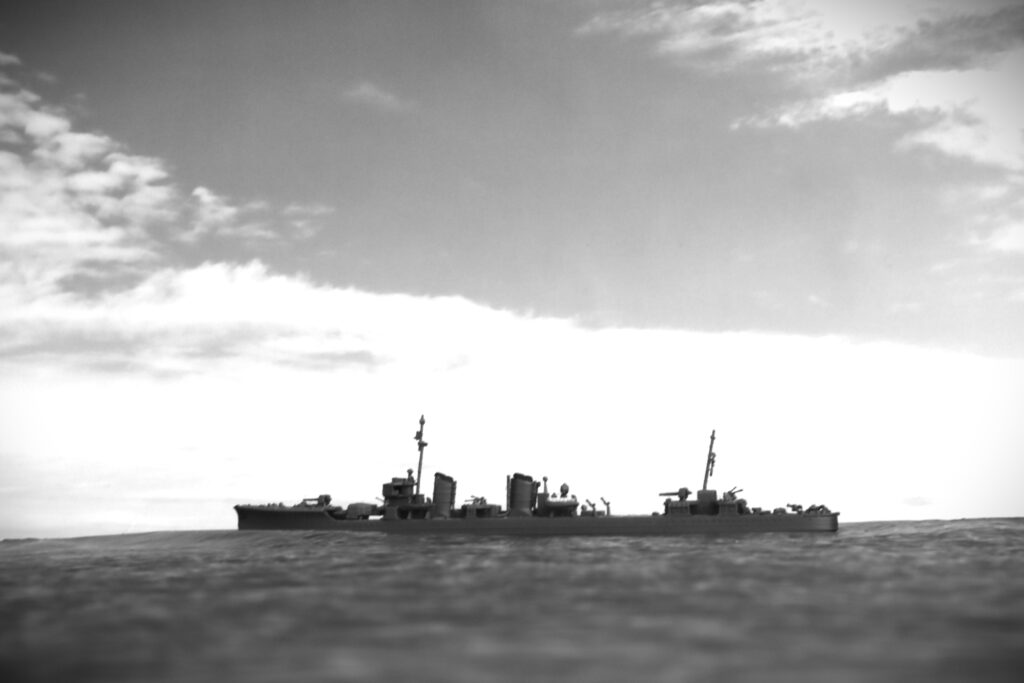 駆逐艦　夕月
Destroyer Yuzuki
1/700
ヤマシタホビー　
YAMASHITA HOBBY