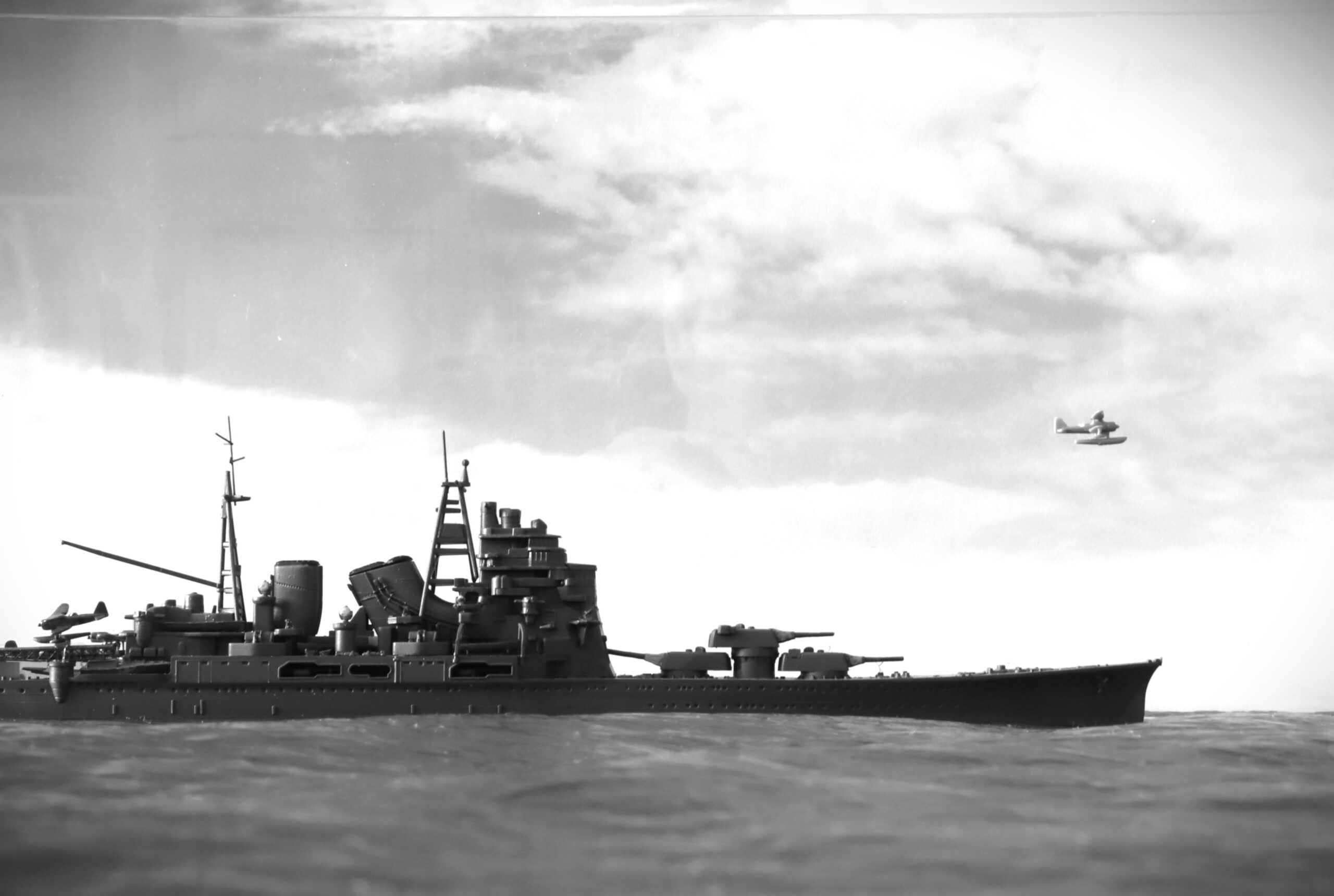 艦載機発艦-1 Carrier-based planes take off-1 1/700艦艇模型での航空機発艦シーン