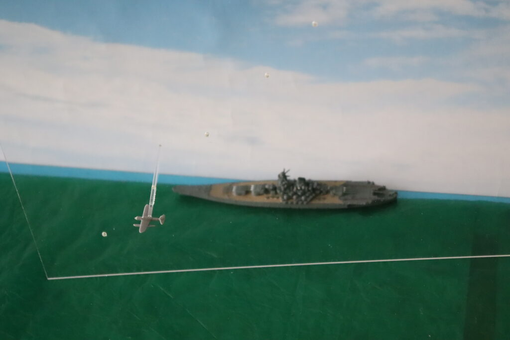 情景写真6(艦載機発艦)
Airplanes take off
1/700艦艇模型
艦載機が発艦している情景写真