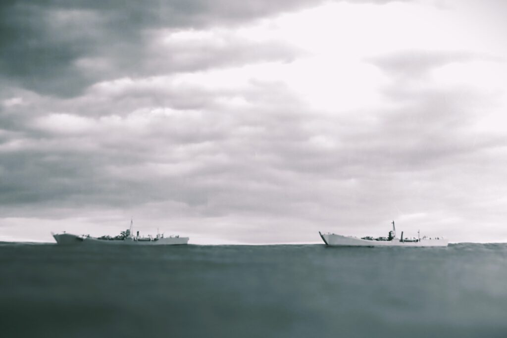 二等輸送艦 101型 （1944）
2nd Class Landing ship
1/700
タミヤ
TAMIYA