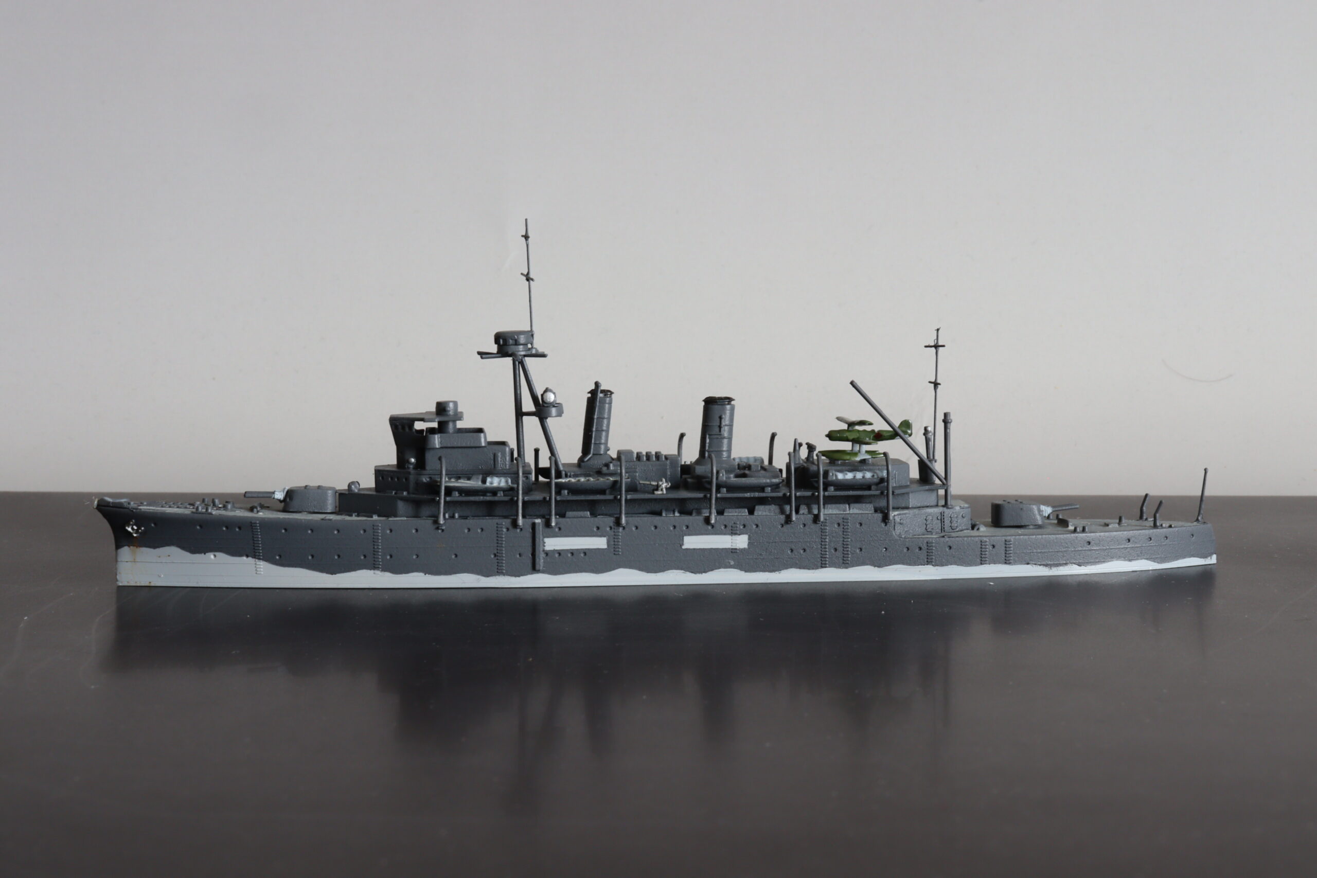 ＜Amazon＞ ピットロード 1/700 日本海軍 潜水母艦 長鯨 プラモデル  ＜楽天＞ ピットロード 1/700 日本海軍 潜水母艦 長鯨 1942/1944【W263】